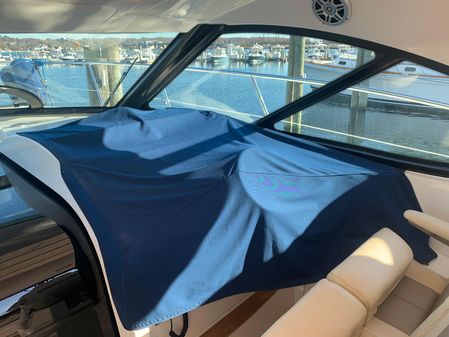 Sea Ray 410 Sundancer image