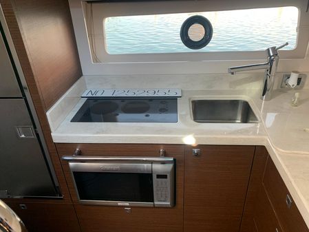 Sea Ray 410 Sundancer image