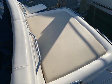 Sea Ray 410 Sundancer image