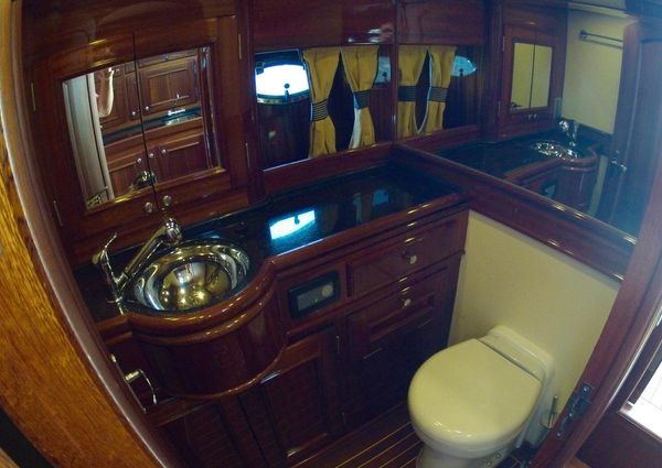 Windsor-craft 36-HARD-TOP image