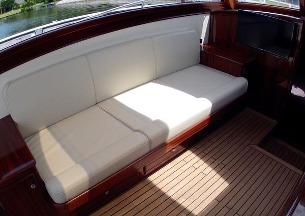 Windsor-craft 36-HARD-TOP image