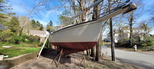 Island Packet 27 Sloop image