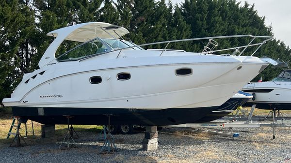 Chaparral 310 Signature 