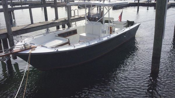 Bertram 28 CC on Bertram 28 Hull