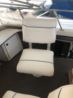 Carver 32-AFT-CABIN image