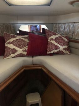 Carver 32-AFT-CABIN image