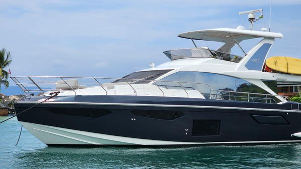 Azimut 62