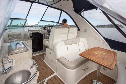 Sea Ray Sundancer 330 image