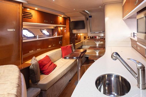 Sea Ray Sundancer 330 image