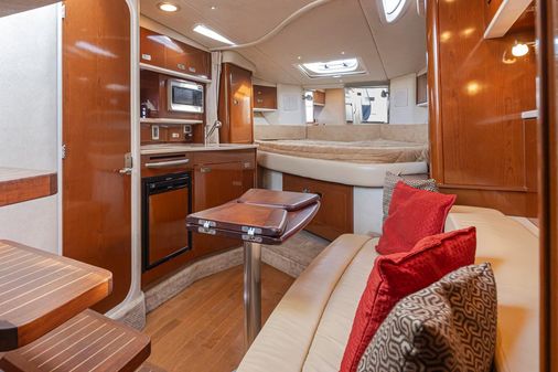 Sea Ray Sundancer 330 image