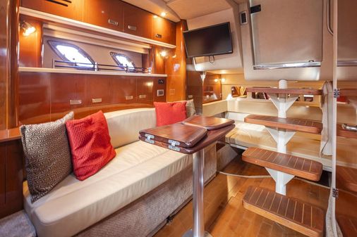 Sea Ray Sundancer 330 image