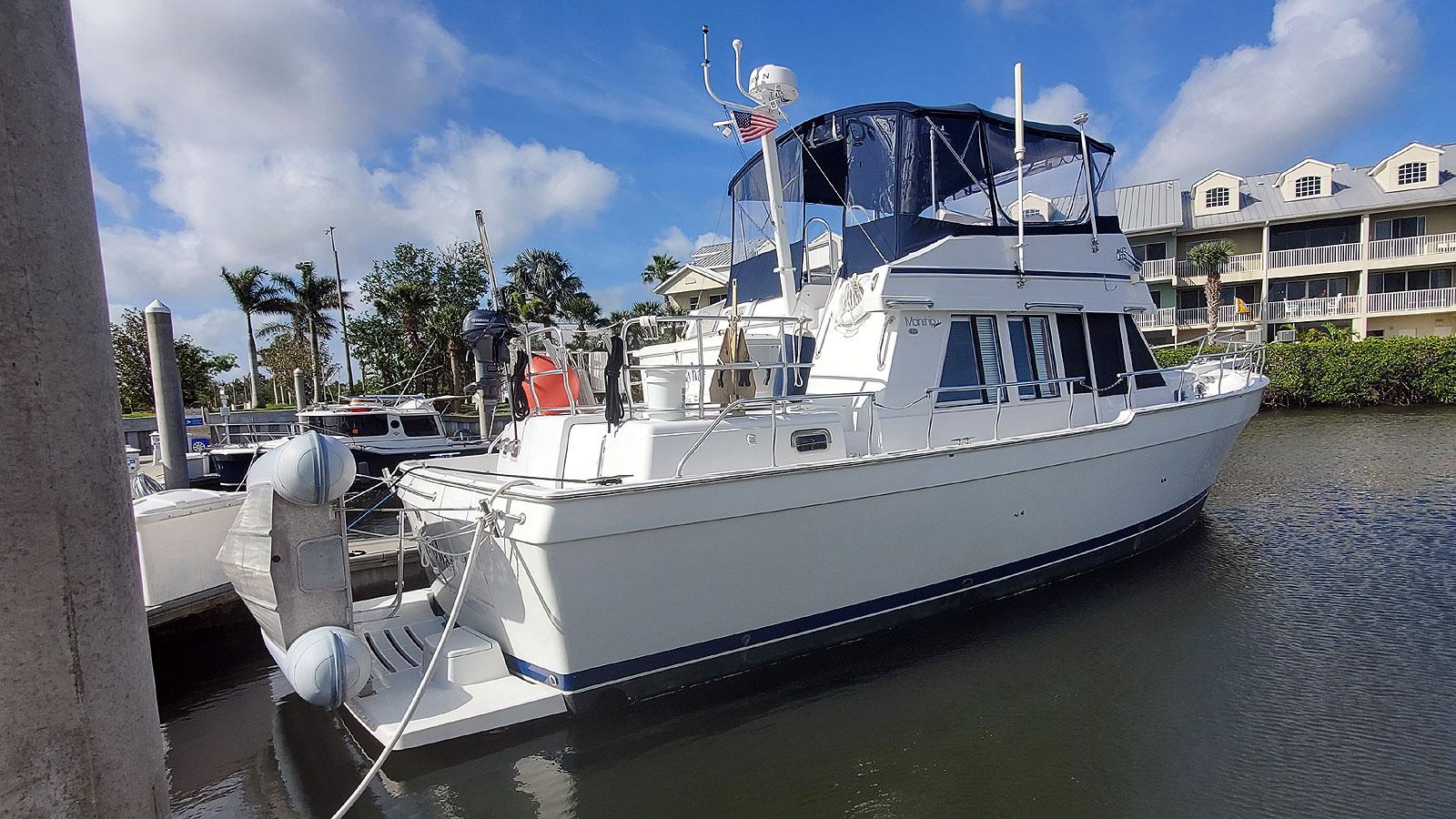 1999 Mainship 430 Aft Cabin 3SR Ruskin, Florida - Welcome to Great