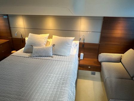 Princess Flybridge 60 Motor Yacht image