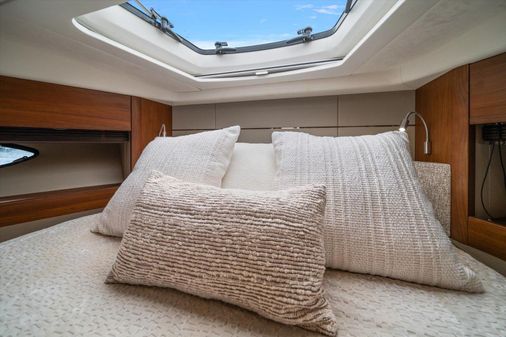 Princess Flybridge 60 Motor Yacht image