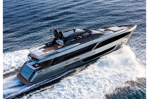 Riva 110' Dolcevita image