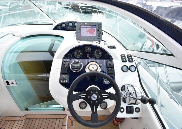 Fairline TARGA-30 image