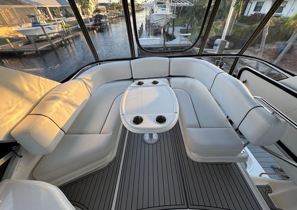 Sea Ray 44 Sedan Bridge image