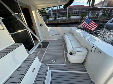 Sea Ray 44 Sedan Bridge image