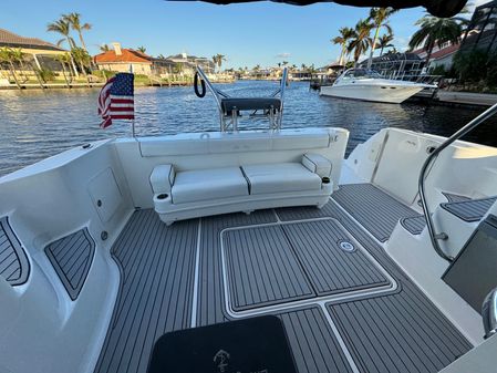 Sea Ray 44 Sedan Bridge image