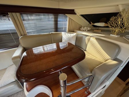 Sea Ray 44 Sedan Bridge image