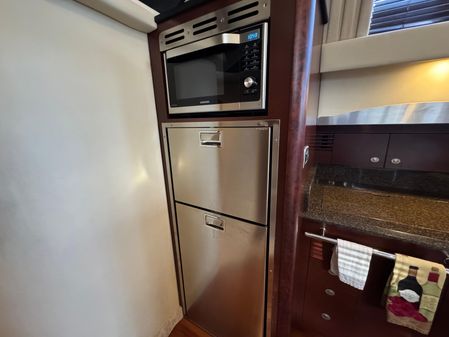 Sea Ray 44 Sedan Bridge image