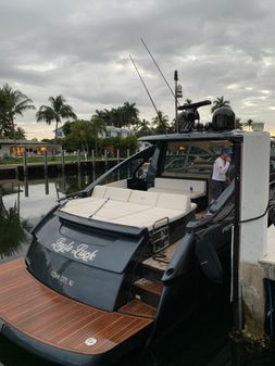 Pershing 5x image