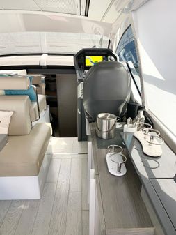 Pershing 5x image