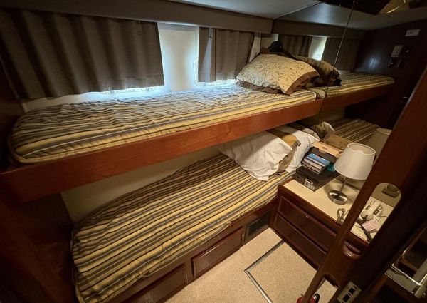 Hatteras 60 enclosed bridge image