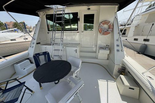 Hatteras 60 enclosed bridge image