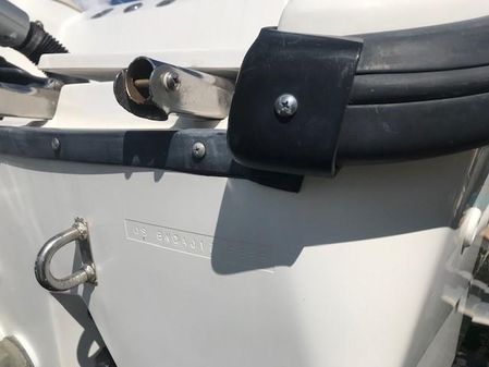 Boston-whaler 260-OUTRAGE image