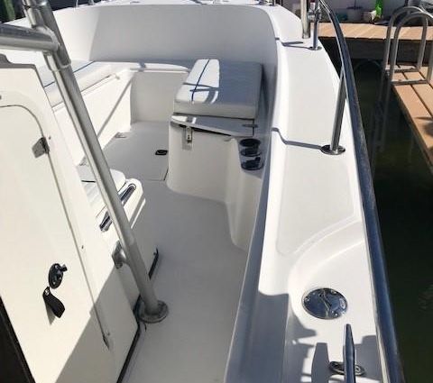 Boston-whaler 260-OUTRAGE image