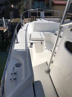 Boston-whaler 260-OUTRAGE image