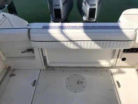 Boston-whaler 260-OUTRAGE image