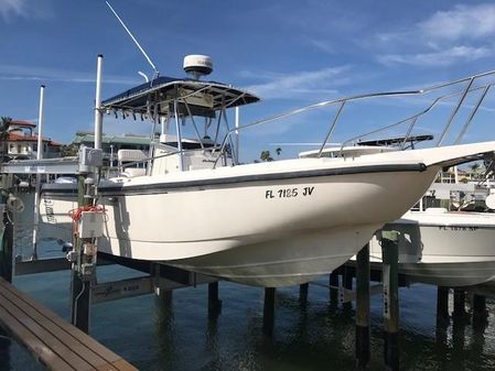 Boston-whaler 260-OUTRAGE image