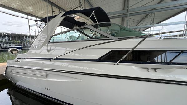 Bayliner 4085 Avanti