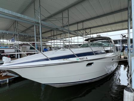 Bayliner 4085 Avanti image