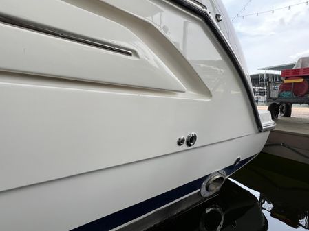 Bayliner 4085 Avanti image