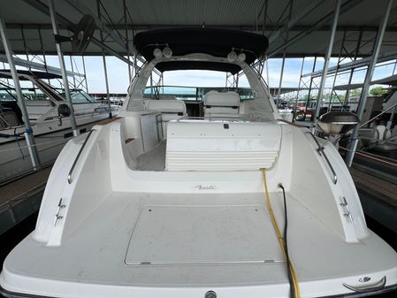 Bayliner 4085 Avanti image