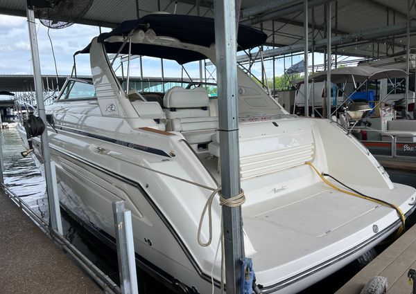 Bayliner 4085 Avanti image