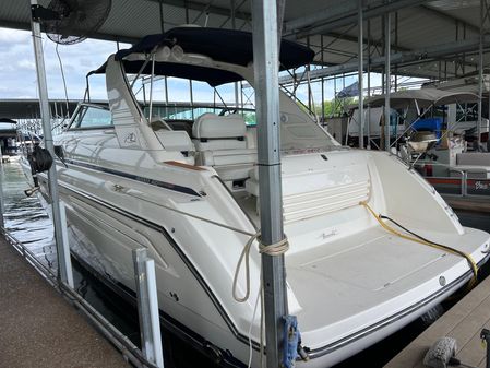 Bayliner 4085 Avanti image