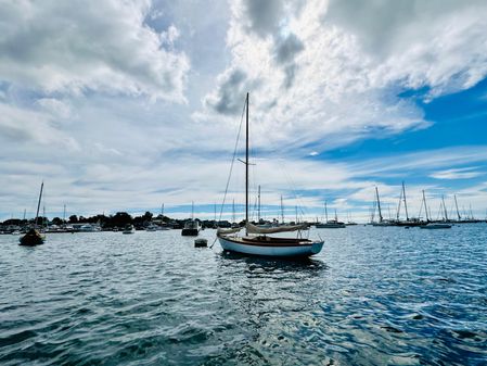 Custom HERRESHOFF-STYLE-DAYSAILER image