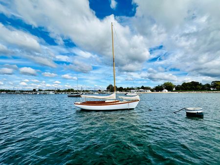 Custom HERRESHOFF-STYLE-DAYSAILER image