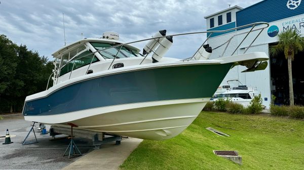 Boston Whaler 345 Conquest 