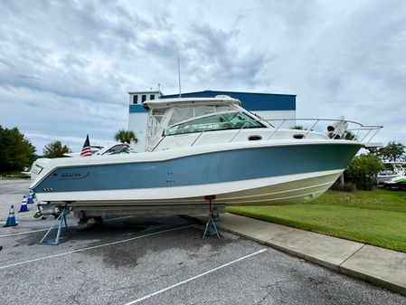 Boston Whaler 345 Conquest image