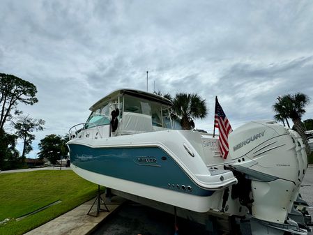 Boston Whaler 345 Conquest image