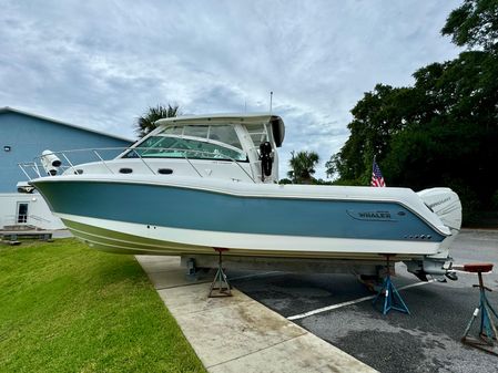 Boston Whaler 345 Conquest image