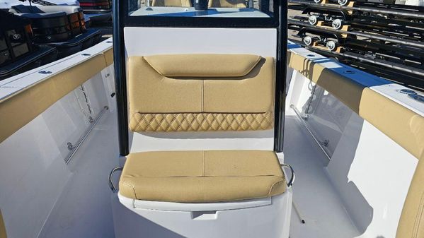 Sportsman HERITAGE-261-CENTER-CONSOLE image