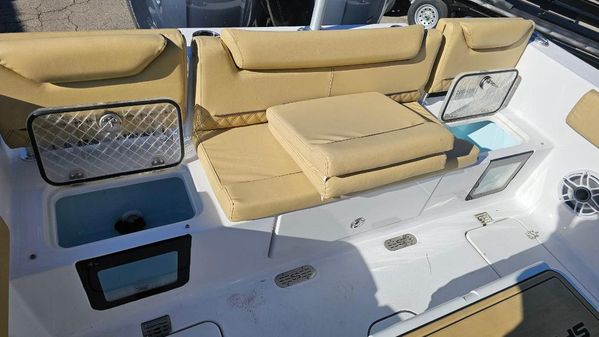 Sportsman HERITAGE-261-CENTER-CONSOLE image