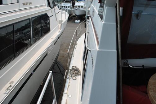 Cooper 42 Aft Cabin Motor Yacht image