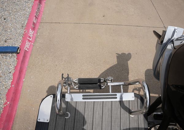 Harris 230 Solstice image